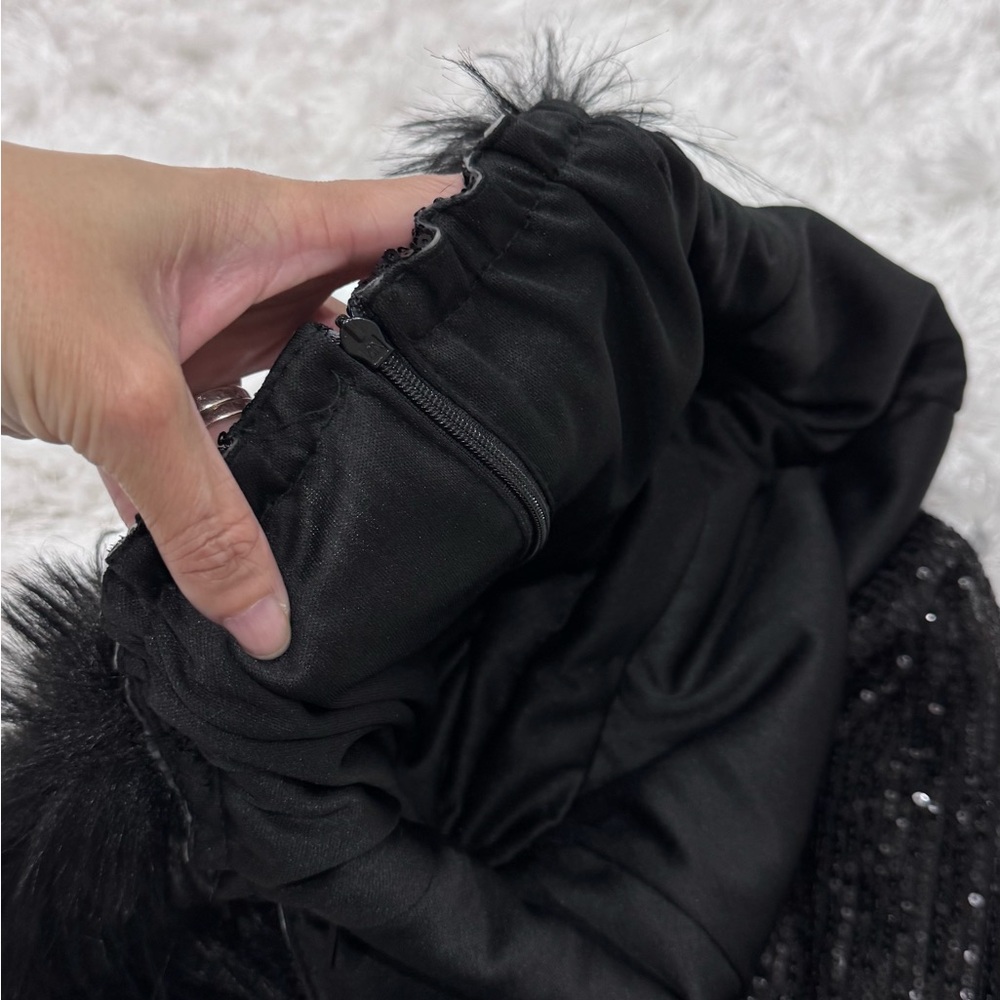 Clearance price 📣 new Black Evening Sequin Gown. - Picture 15 of 17